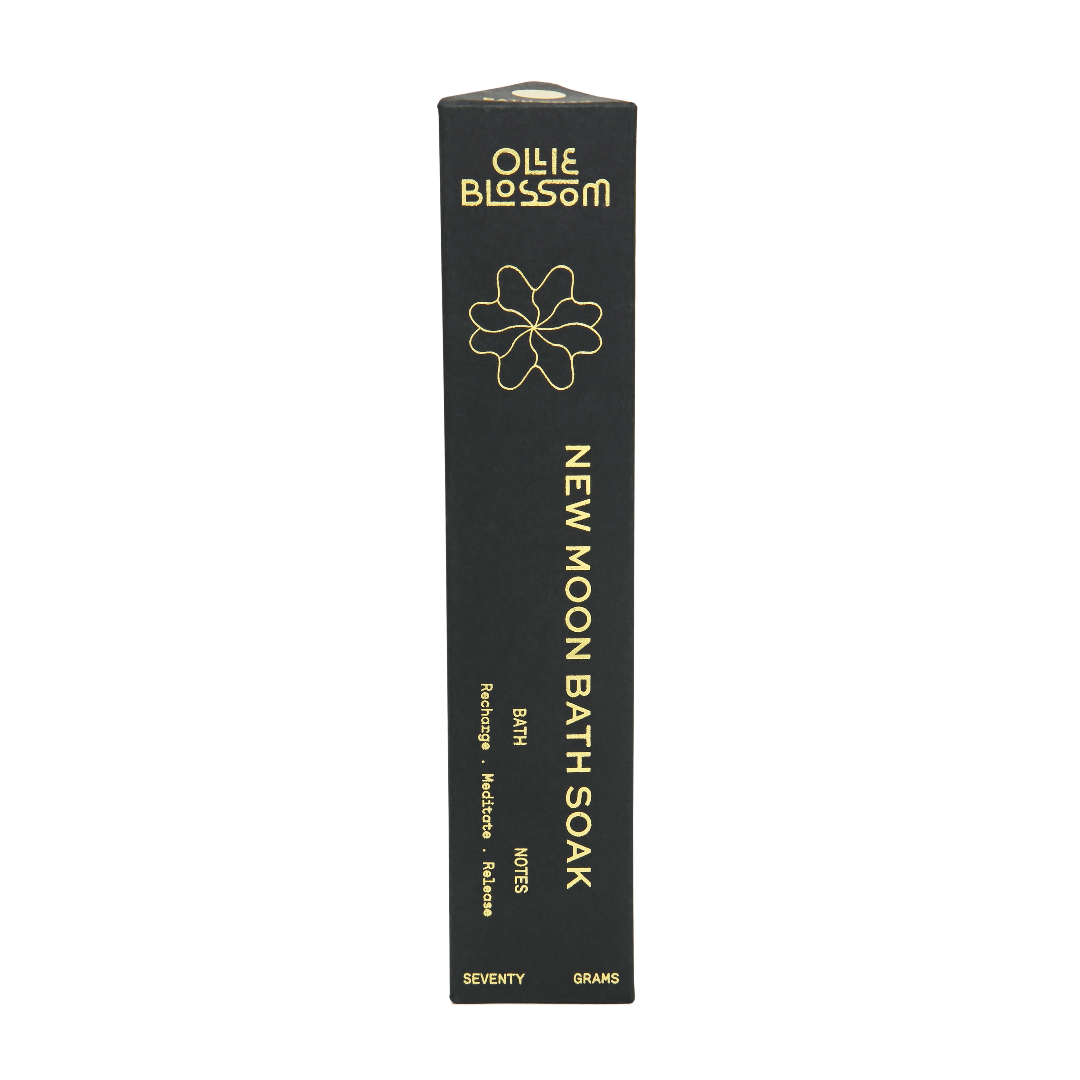 Ollie Blossom New Moon Bath Soak